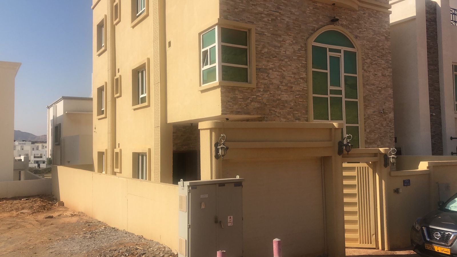 فيلا للبيع في فلج الشام من أصل توين